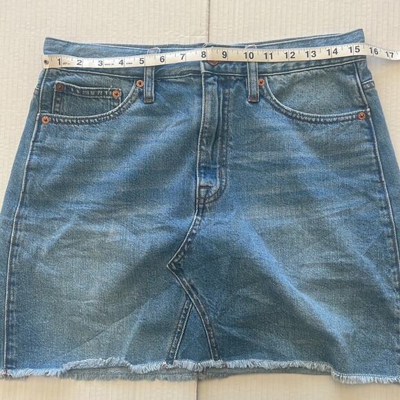 J. Crew Denim Skirt Women’s Size 28 Frayed Hem 100% Cotton Cowgirl Jean Skirt - Picture 6 of 10